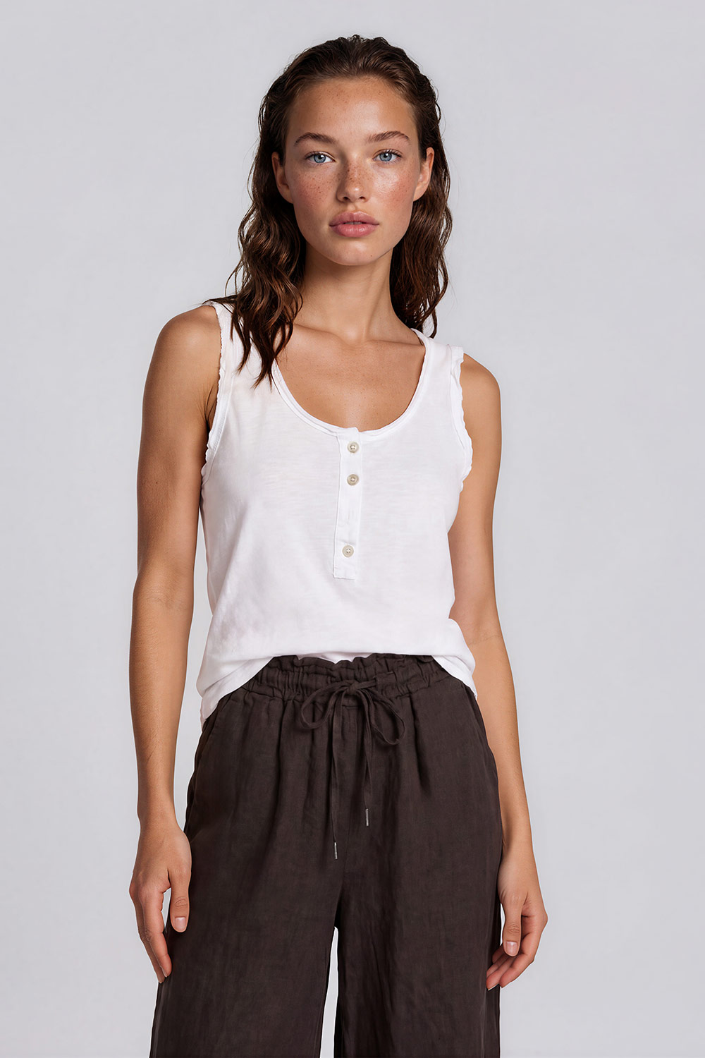 Nila the Store - Top Serra