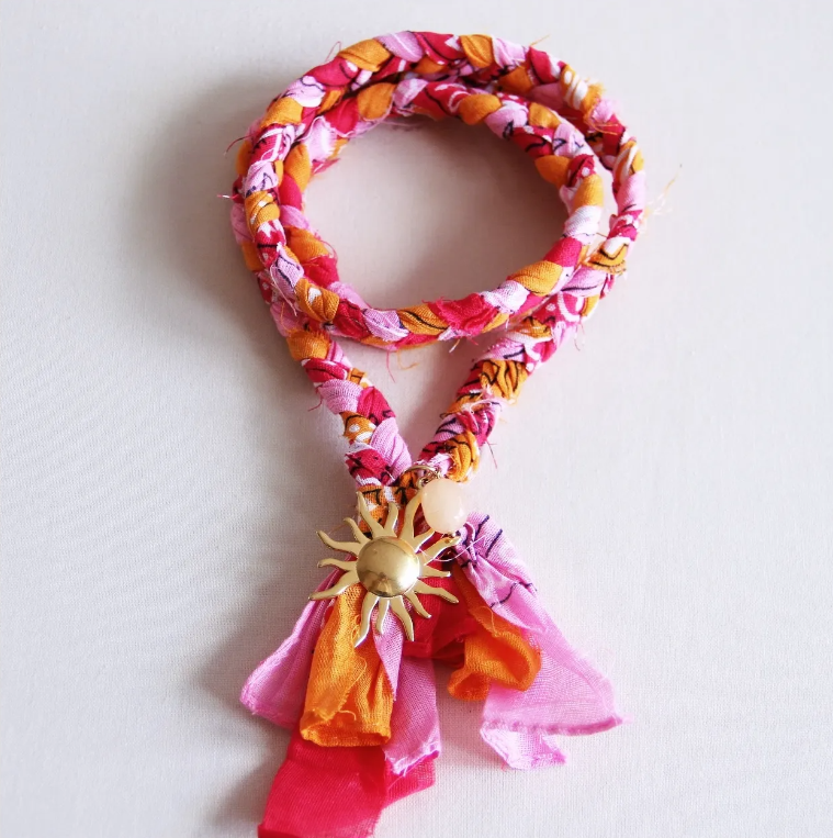 Nila the Store - Bandana ketting Sun