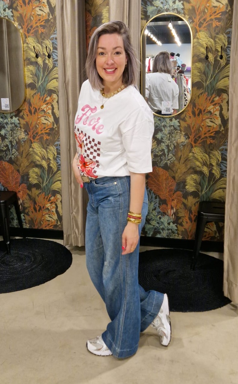Nila the Store - T-shirt Flow - Afbeelding 2